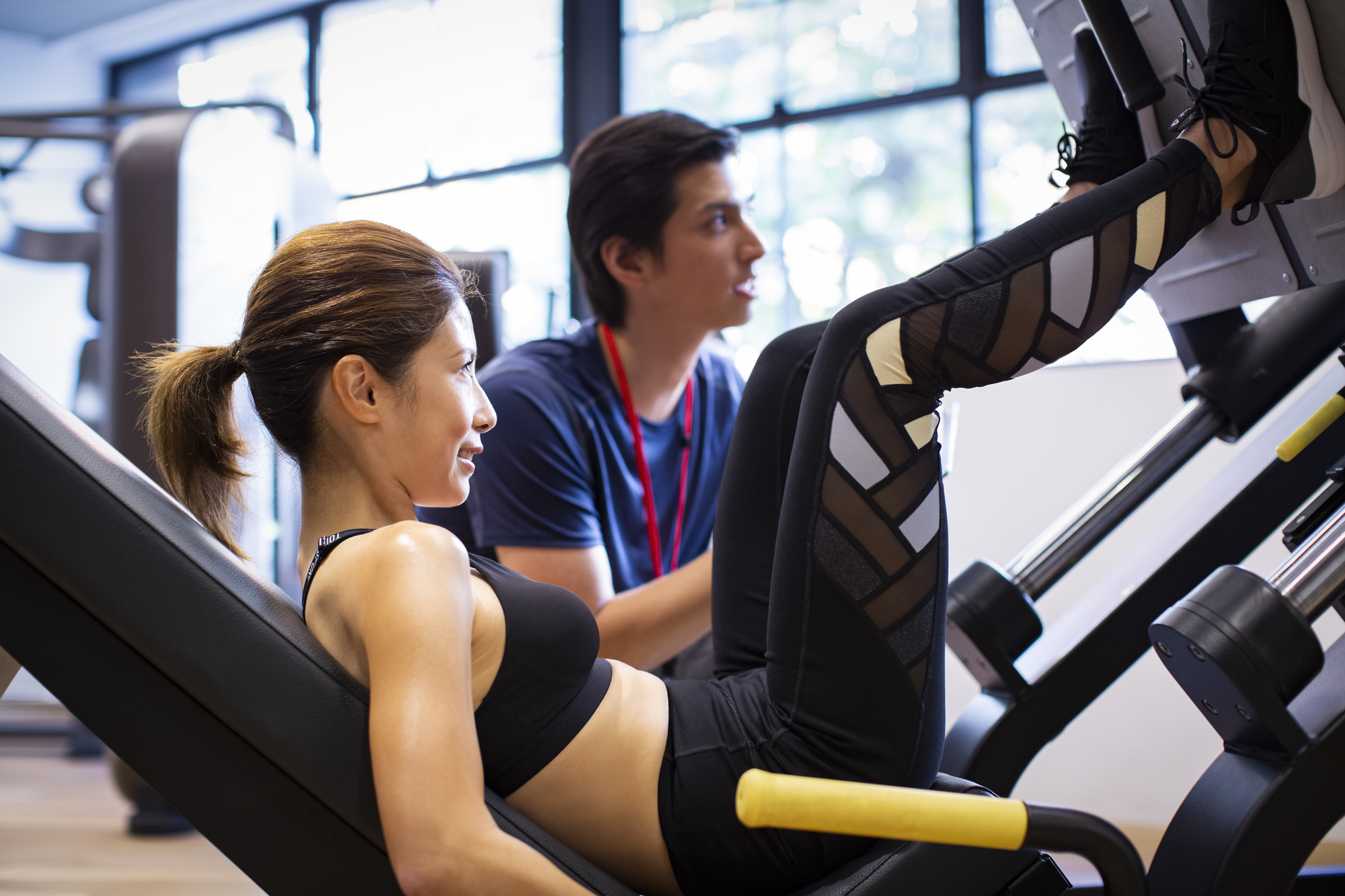 スポーツ レギンス ヨガ ヨガウェア ヨガパンツ ジムウェア ヨガレギンス トレーニングウェア レディース