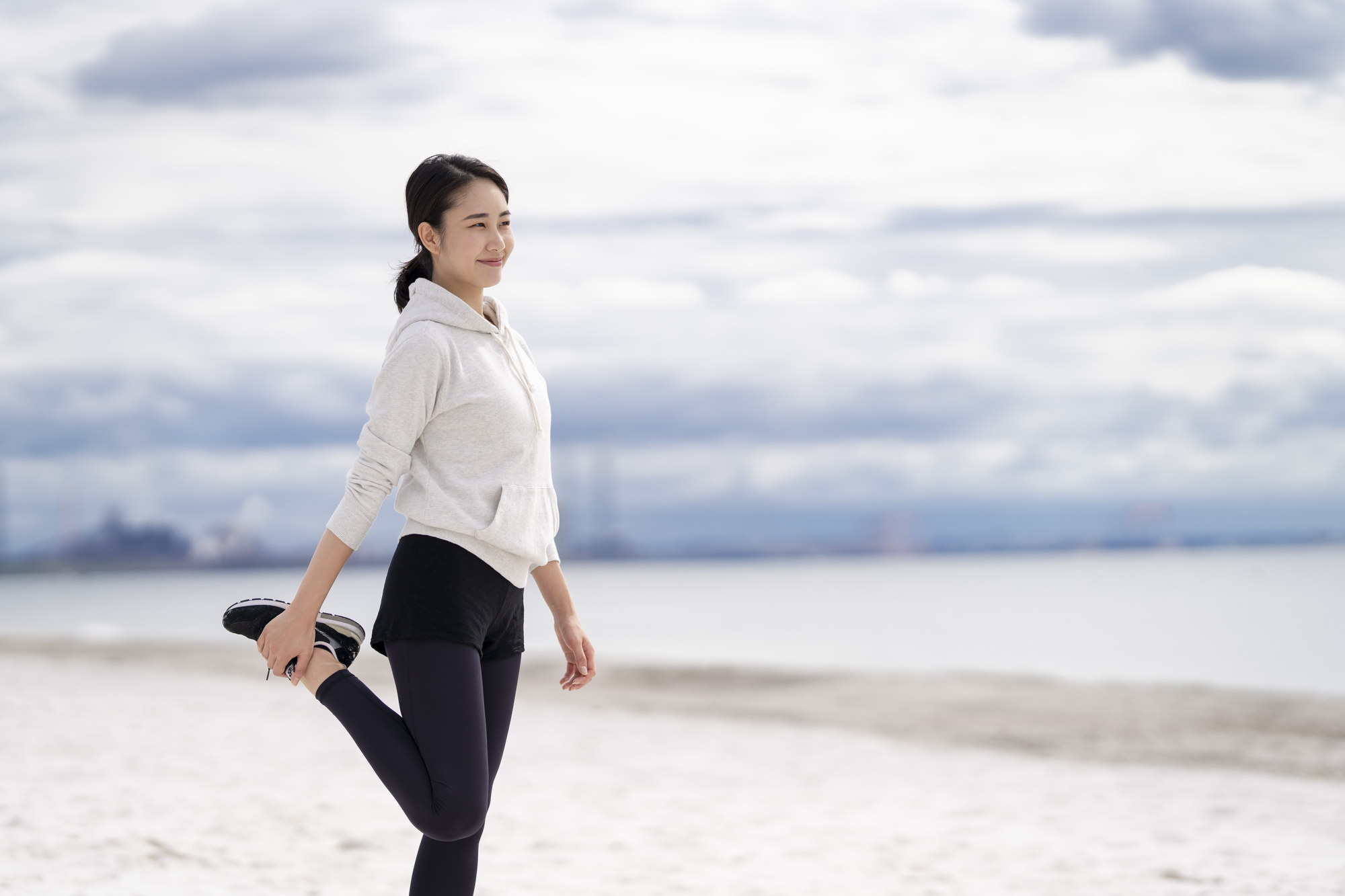 スポーツ レギンス ヨガ ヨガウェア ヨガパンツ ジムウェア ヨガレギンス トレーニングウェア レディース